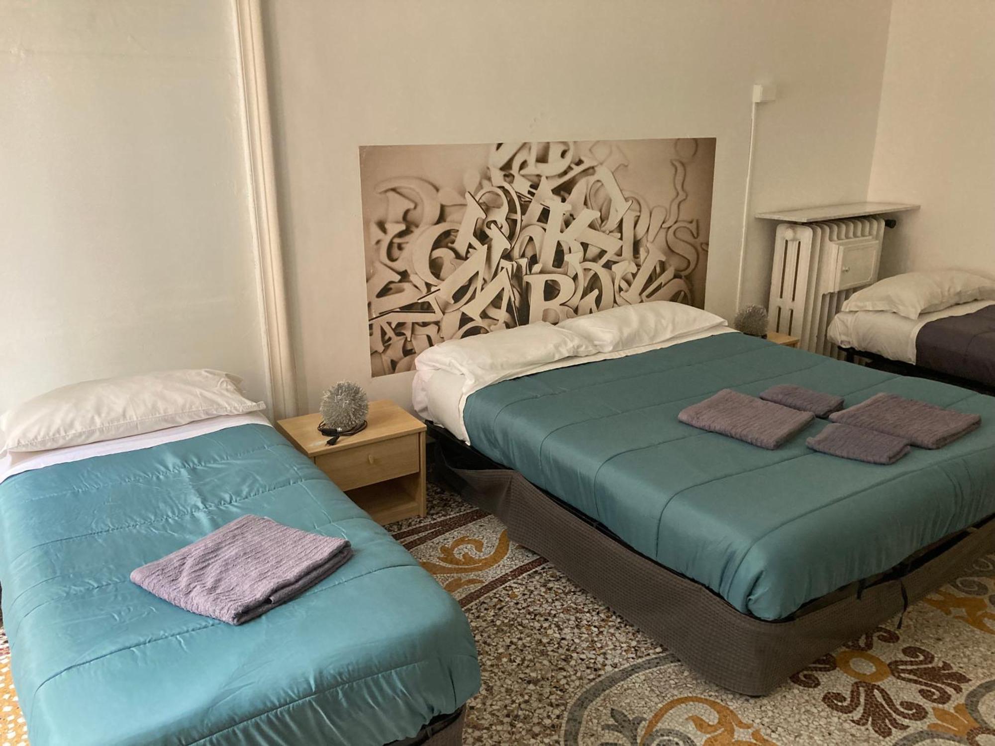 Guest House Roma ジェノヴァ エクステリア 写真