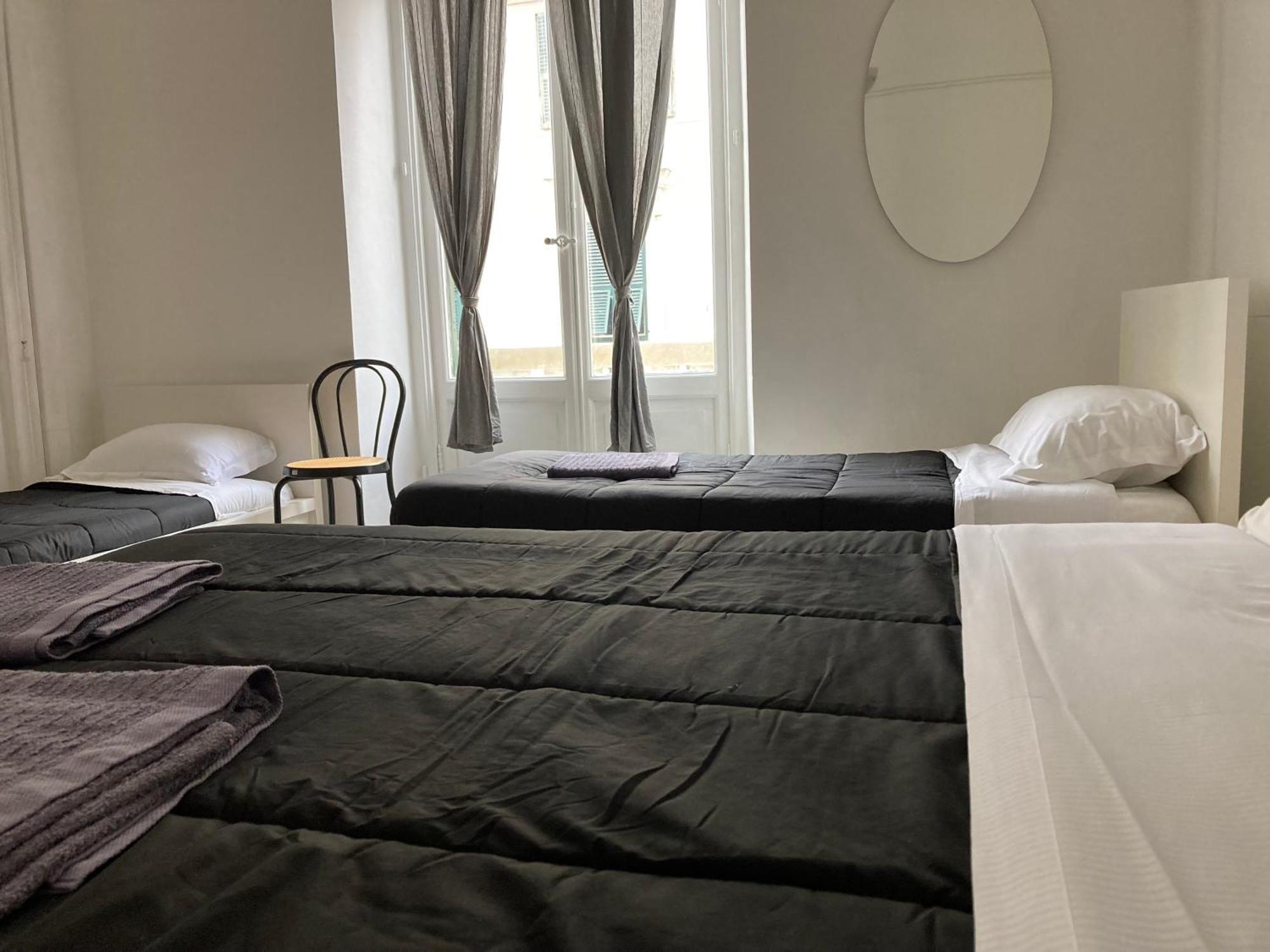 Guest House Roma ジェノヴァ エクステリア 写真