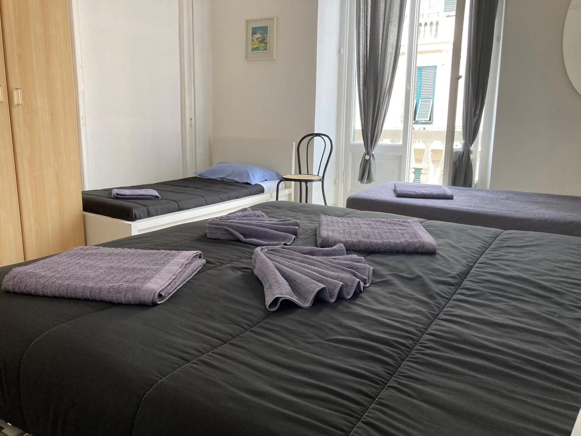 Guest House Roma ジェノヴァ エクステリア 写真