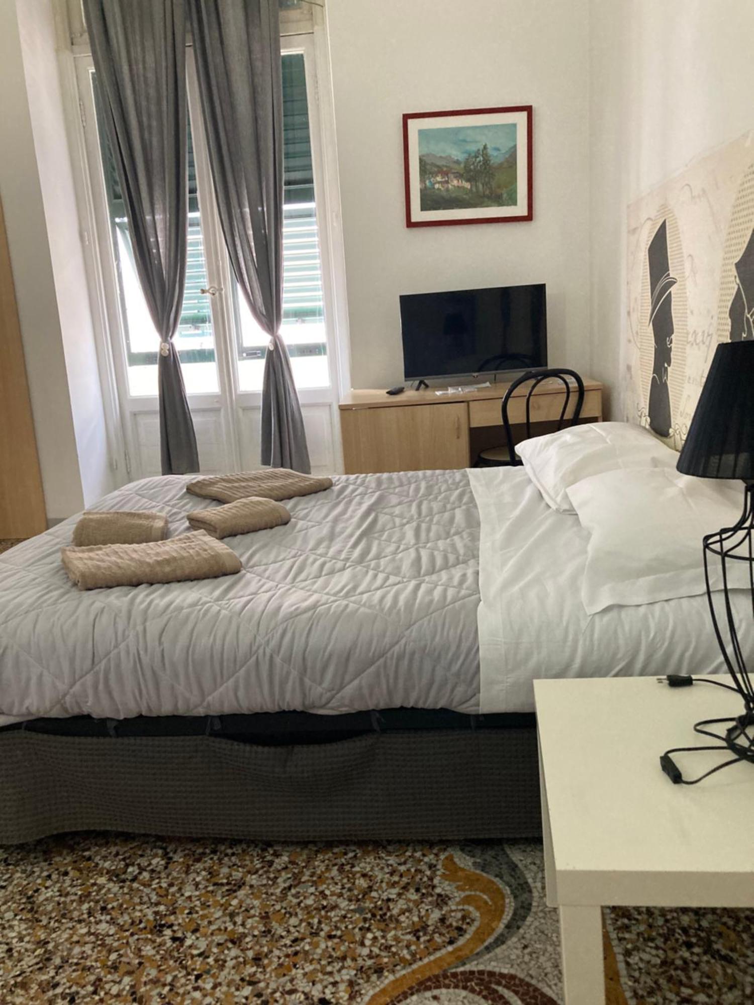 Guest House Roma ジェノヴァ エクステリア 写真