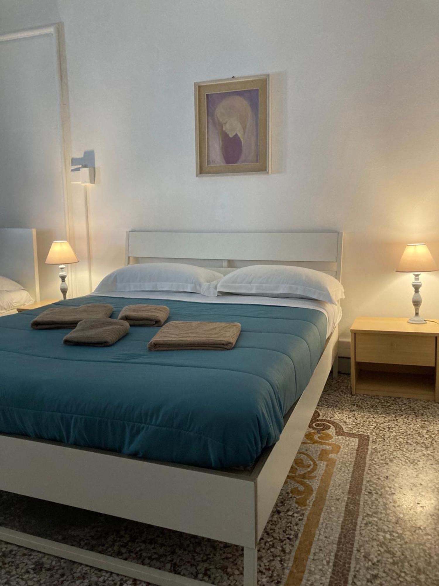 Guest House Roma ジェノヴァ エクステリア 写真