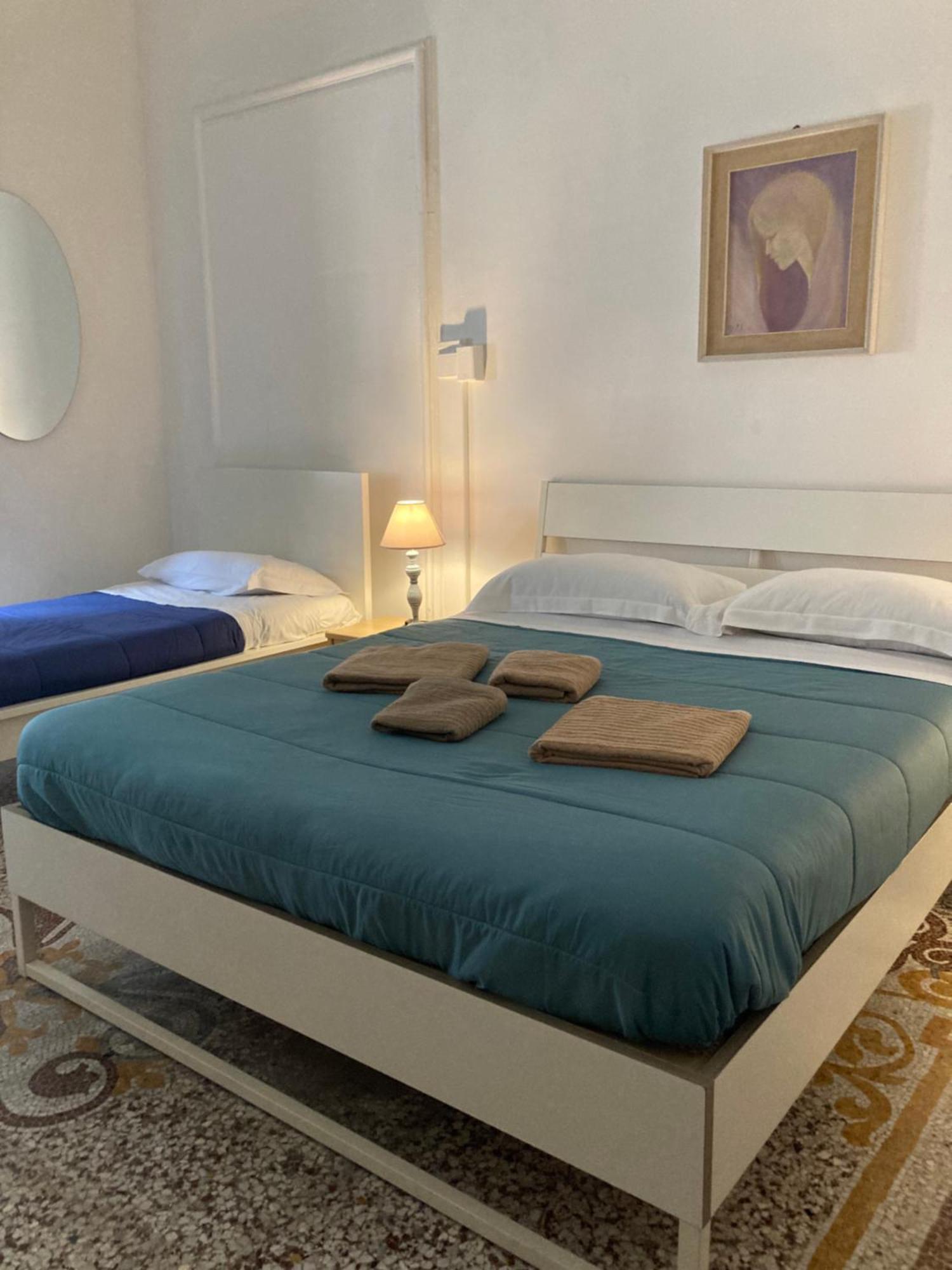 Guest House Roma ジェノヴァ エクステリア 写真